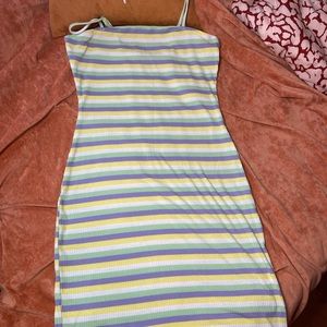 SHEIN Bodycon Dress. Size Medium. NEVER WORN!!